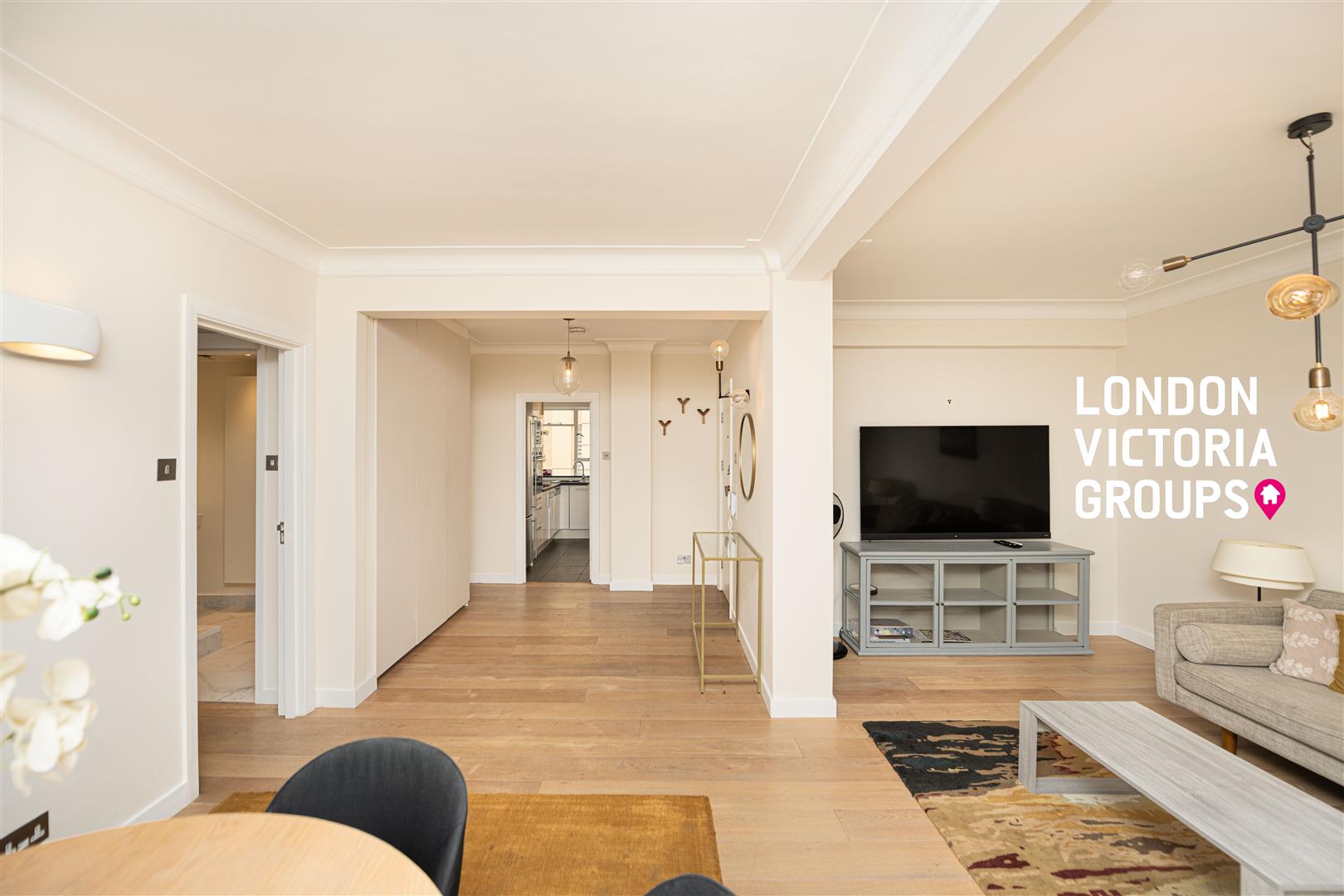 2 bed property in 89 Piccadilly, London